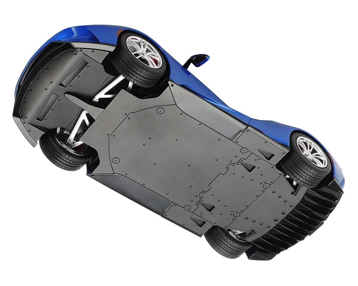 Tamiya Ford GT Plastic 1/24 Model Kit 8 Tamiya Ford GT Plastic 1/24 Model Kit - Image 6